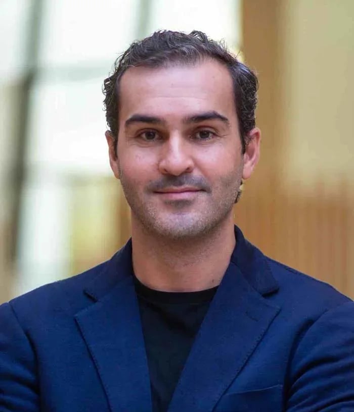 الياس فلفول :  الكفاءات التونسية المهاجرة تمثل فرصا للبلد الام حتى تستثمر خباراتها وتجاربها في دعم وتنمية شتى المجالات 