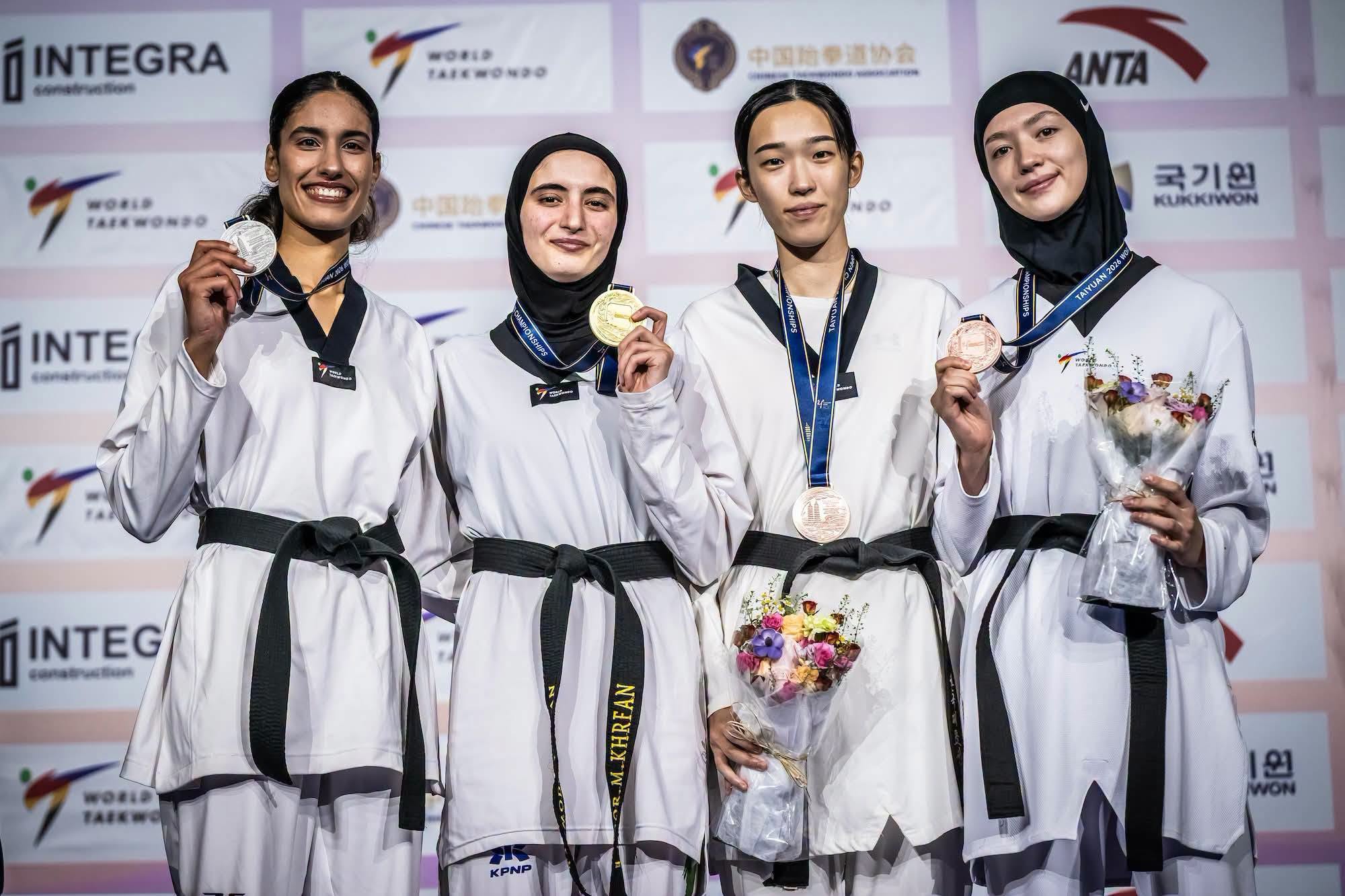 الدورة العالمية النسائية للتايكوندو : ميدالية فضية لشيماء التومي والمسغوني تخرج من الدور ثمن النهائي