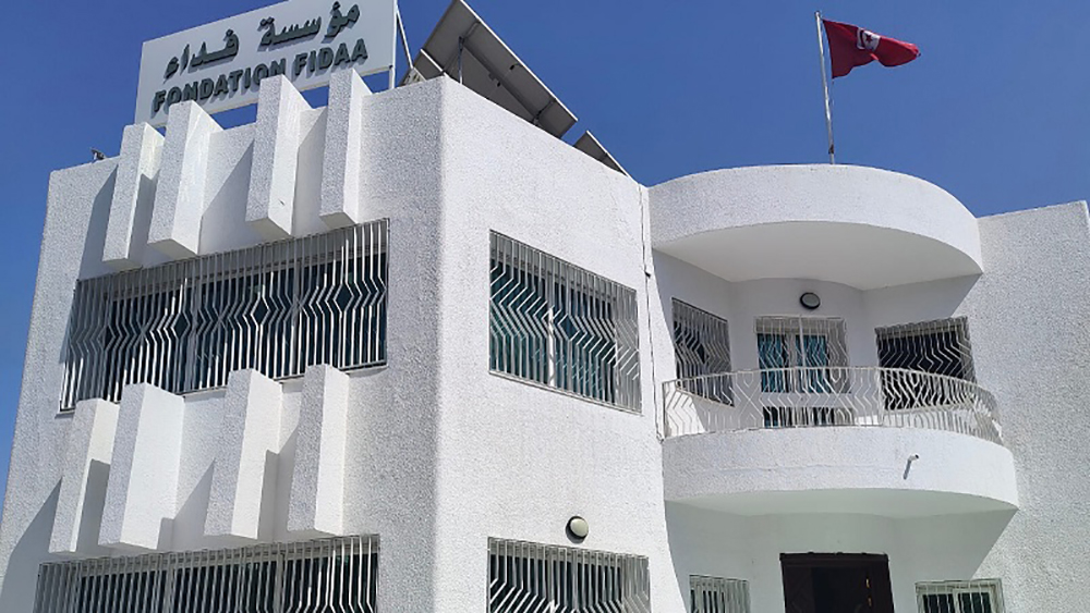 مؤسسة "فداء" : صرف المنح المدرسيّة والجامعيّة والتّكوينيّة لفائدة أبناء شهداء وجرحى الثورة والاعتداءات الإرهابيّة