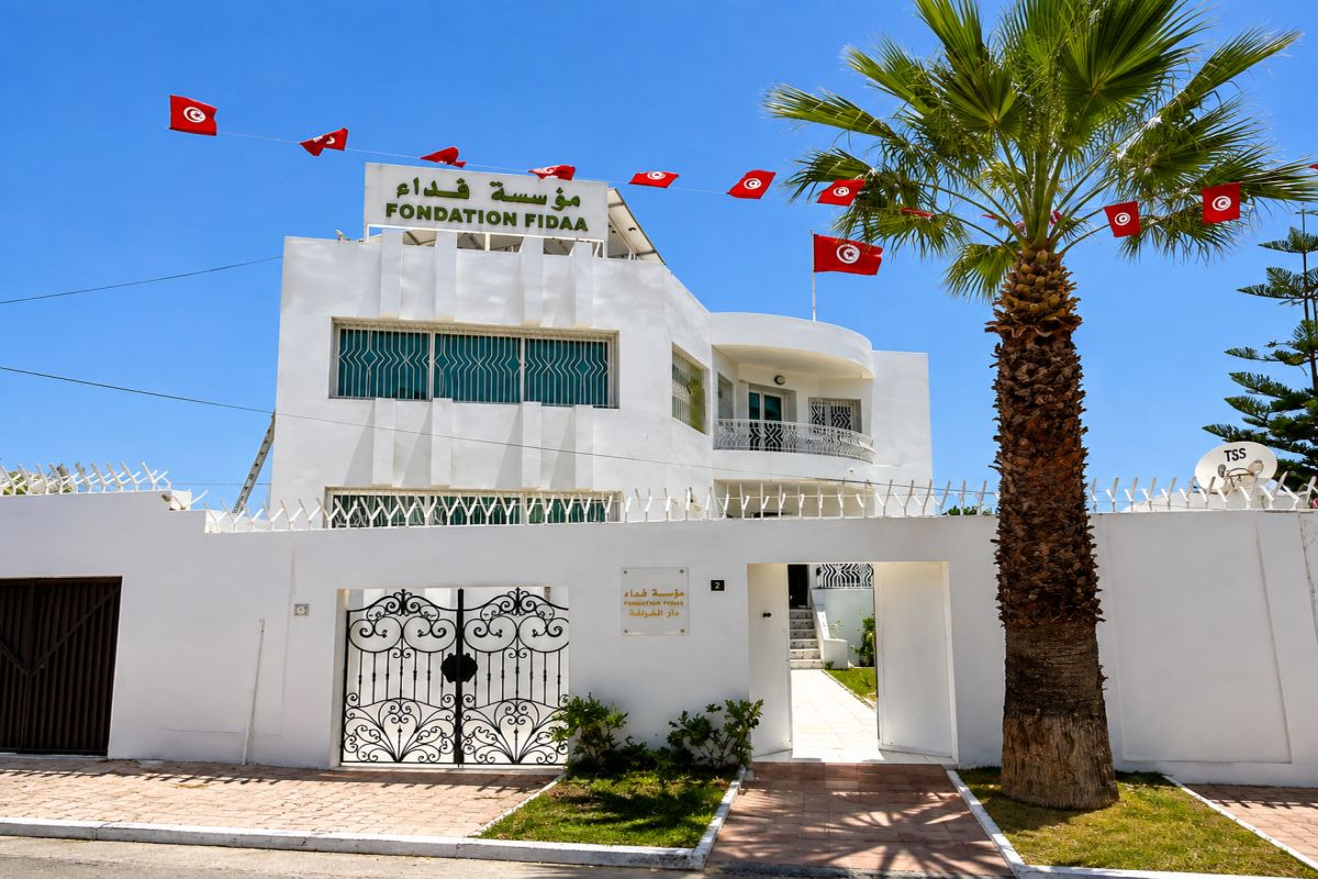 مؤسسة "فداء" : صرف المنح المدرسيّة والجامعيّة والتّكوينيّة لفائدة أبناء شهداء وجرحى الثورة والاعتداءات الإرهابيّة