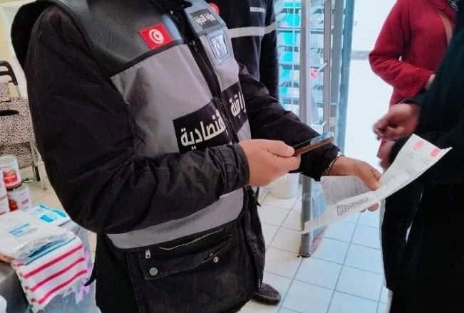 سيدي بوزيد: حملات مراقبة وتكثيف التزويد بالمواد المدرسية استعدادًا للعودة المدرسية