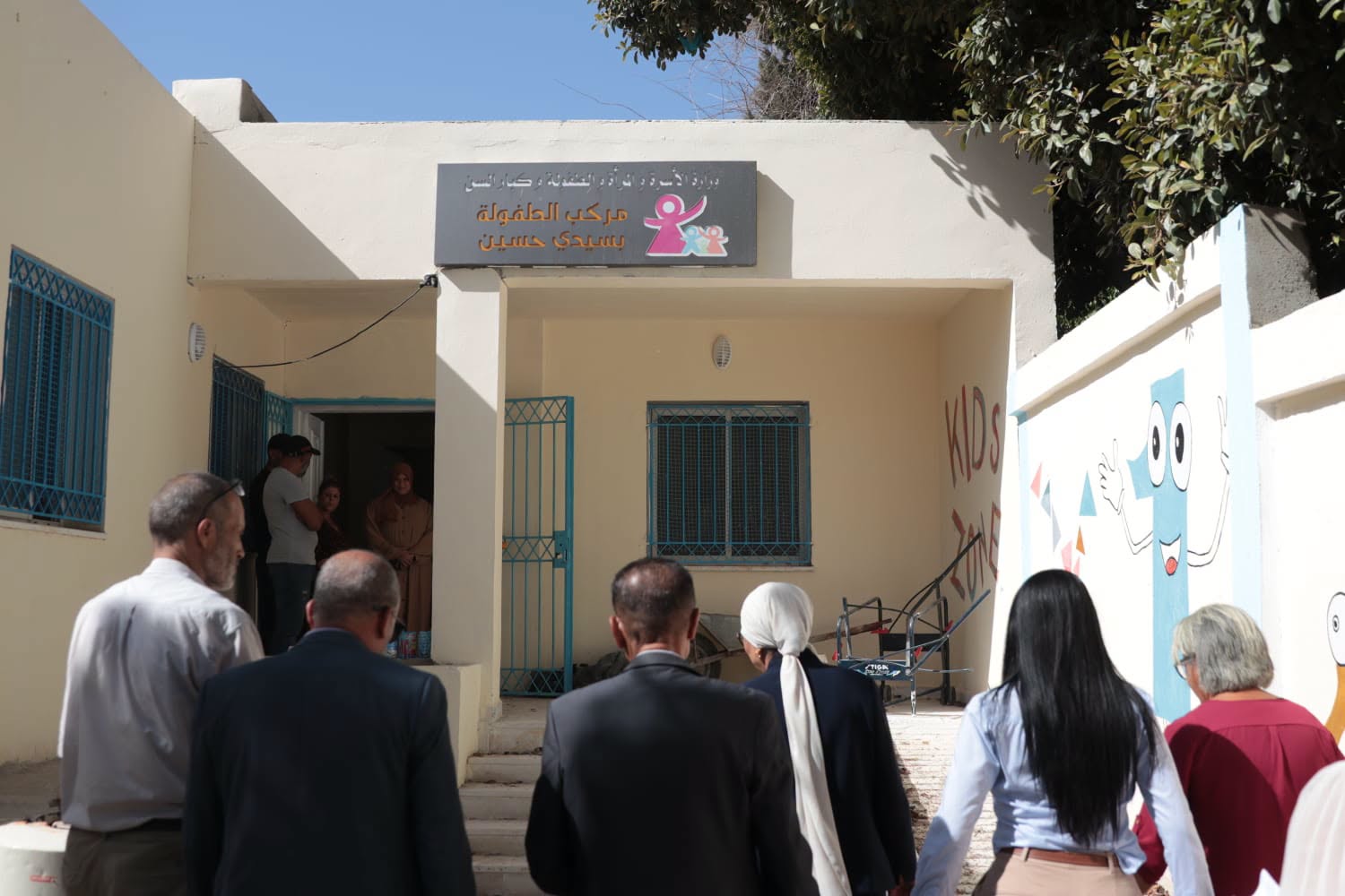 وزيرة الأسرة تعاين مستوى تقدم أشغال تهيئة وصيانة عدد من مؤسسات الطفولة بولايتي تونس وأريانة