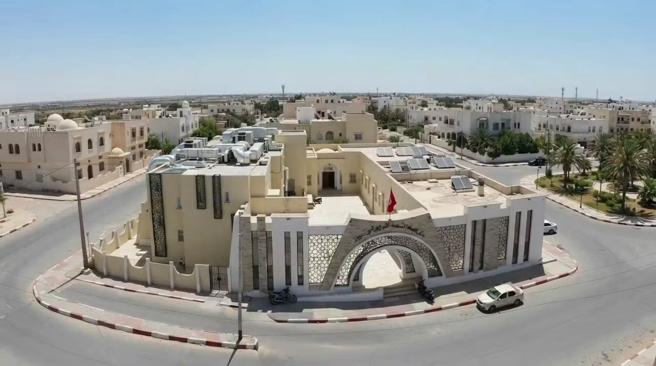 قبلي: استئناف نشاط دار الثقافة محمد المرزوقي بدوز بعد أشغال التهيئة