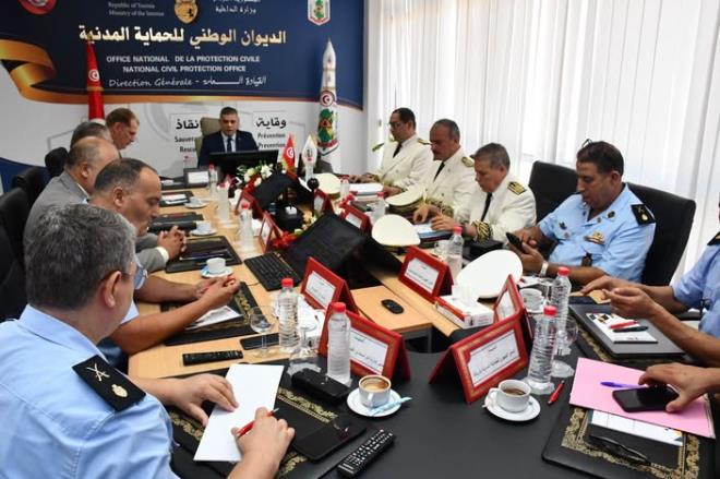 وزير الداخلية يشرف على جلسة عمل حول الاستعدادات لمجابهة التقلبات المناخية خلال فصلي الخريف والشتاء