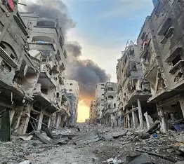 استشهاد فلسطينية وإصابة 9 آخرين في قصف صهيوني على قطاع غزة