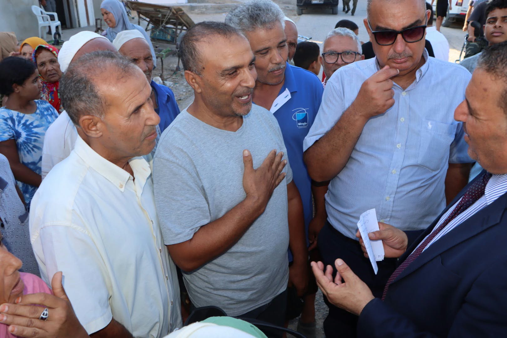 المكنين : متابعة ميدانية لعدد من الملفات ذات الصلة بالنقل والبنية التحتية والوقوف على مشاغل المواطنين