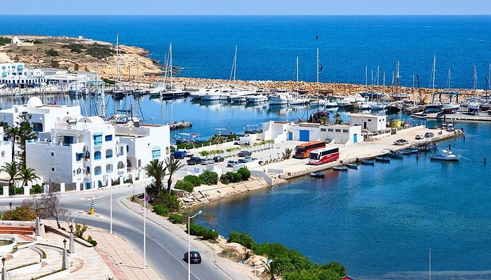 المنستير: معرض للمنتوجات الحرفية النسائية ضمن فعاليات الدورة الرابعة للمهرجان الدولي للشركاو