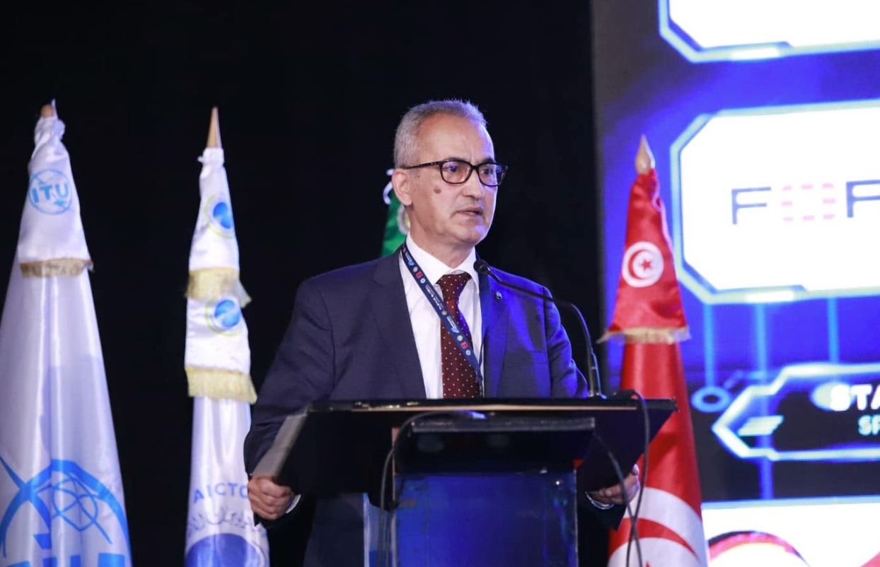 كاتب دولة: قمة الذكاء الاصطناعي فضاء للحوار حول السبل الكفيلة بجعل هذه الثروة رافعة للتنمية والتعاون والسلام