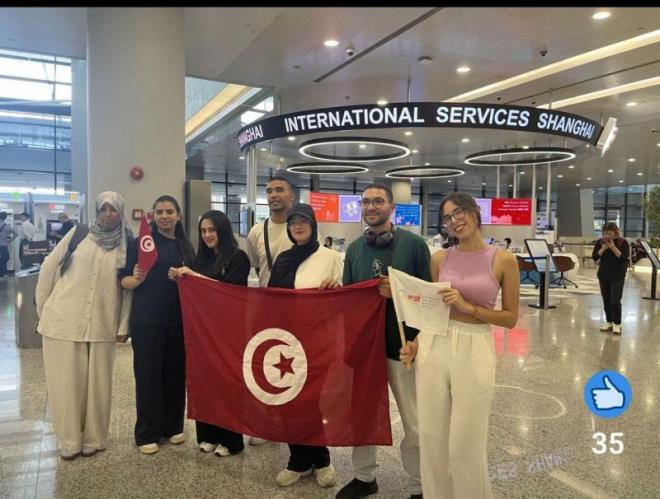المدرسة الوطنية العليا للمهندسين بتونس: 13 طالبا يتوجهون إلى الصين ضمن برنامج أكاديمي دولي