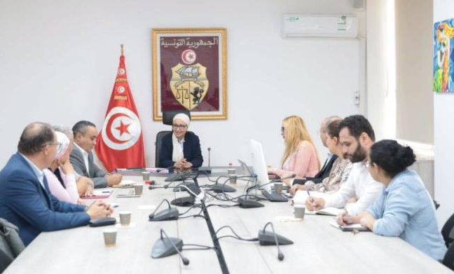جلسة عمل بوزارة الأسرة تنظر في التقرير السنوي لنشاط مندوبي حماية الطفولة