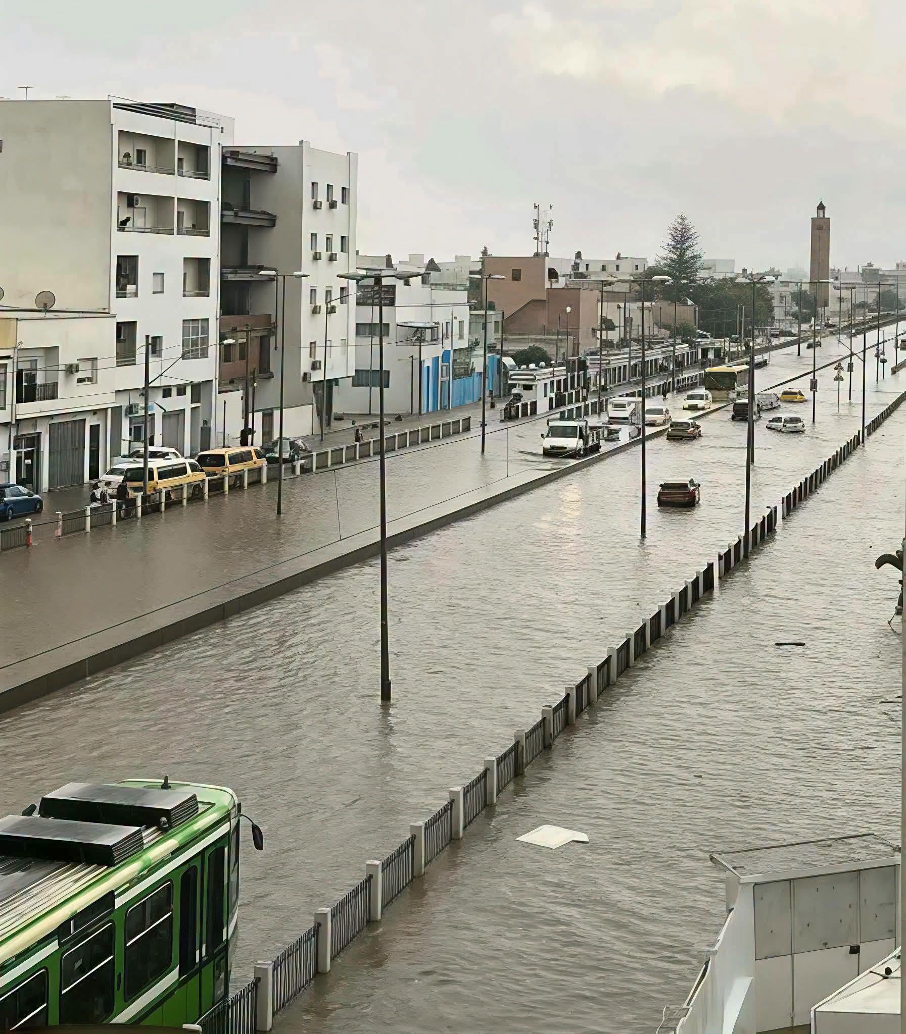 الديوان الوطني للحماية المدنية يدعو الى الالتزام بارشادات السلامة للوقاية من مخاطر الأمطار