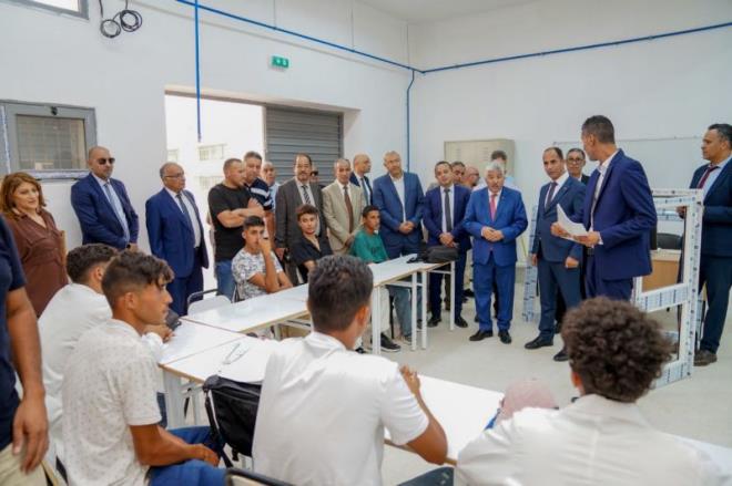 تدشين أول مخبر نموذجي للذكاء الاصطناعي بمركز التكوين والتدريب المهني بالكاف
