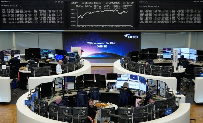 أسهم أوروبا تصعد بفضل قطاعي التكنولوجيا والبنوك وسط تراجع أسعار النفط