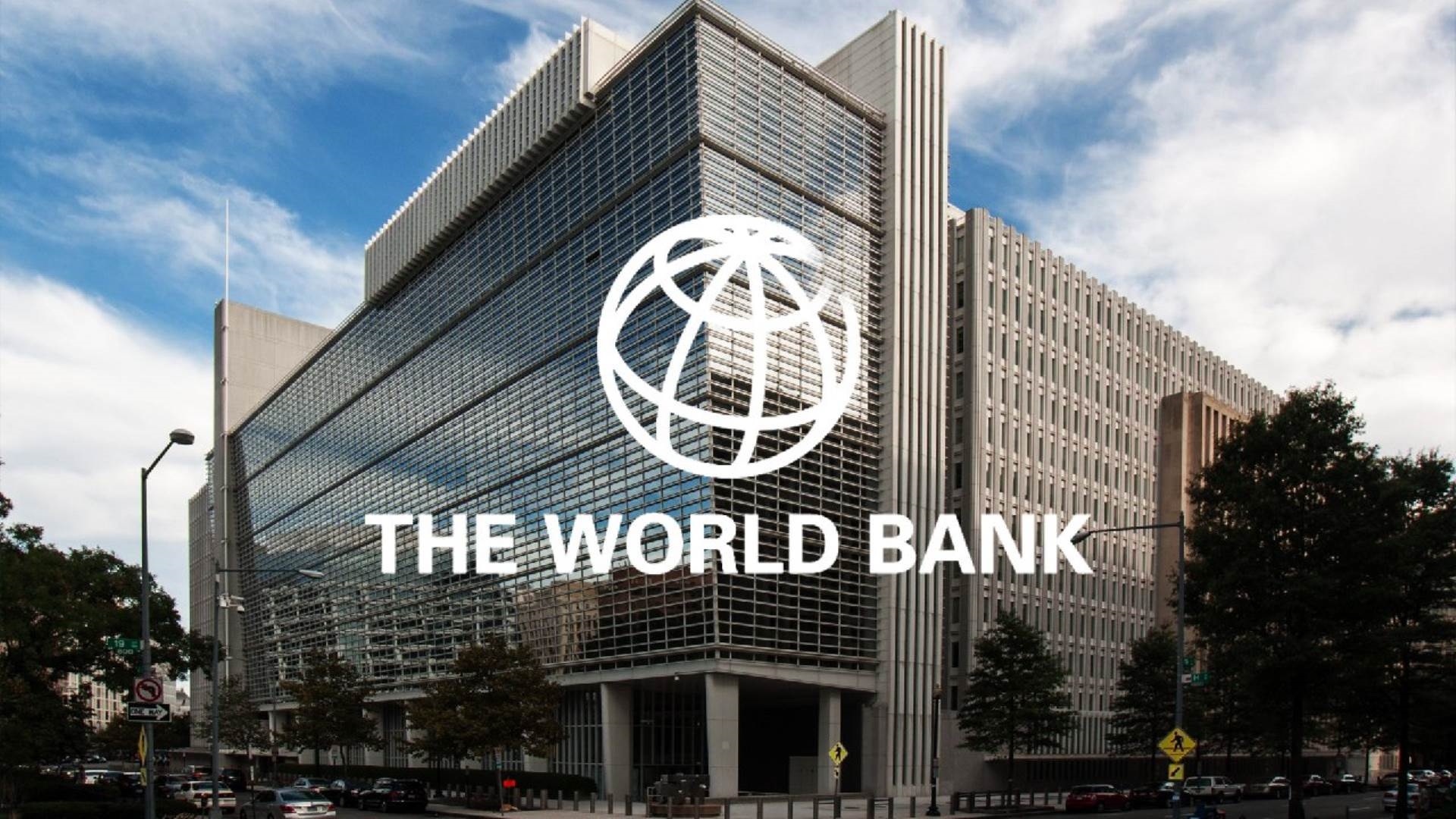 البنك الدولي: الاقتصاد التونسي يواصل التعافي وسط تحديات هيكلية وضغوط متزايدة على الموارد المائية