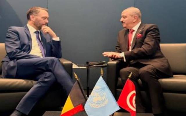وزير الخارجية ونظيره البلجيكي يؤكدان أهمية تعزيز التعاون الثنائي وتفعيل برنامج "تنقّل الشباب للتعلّم" 