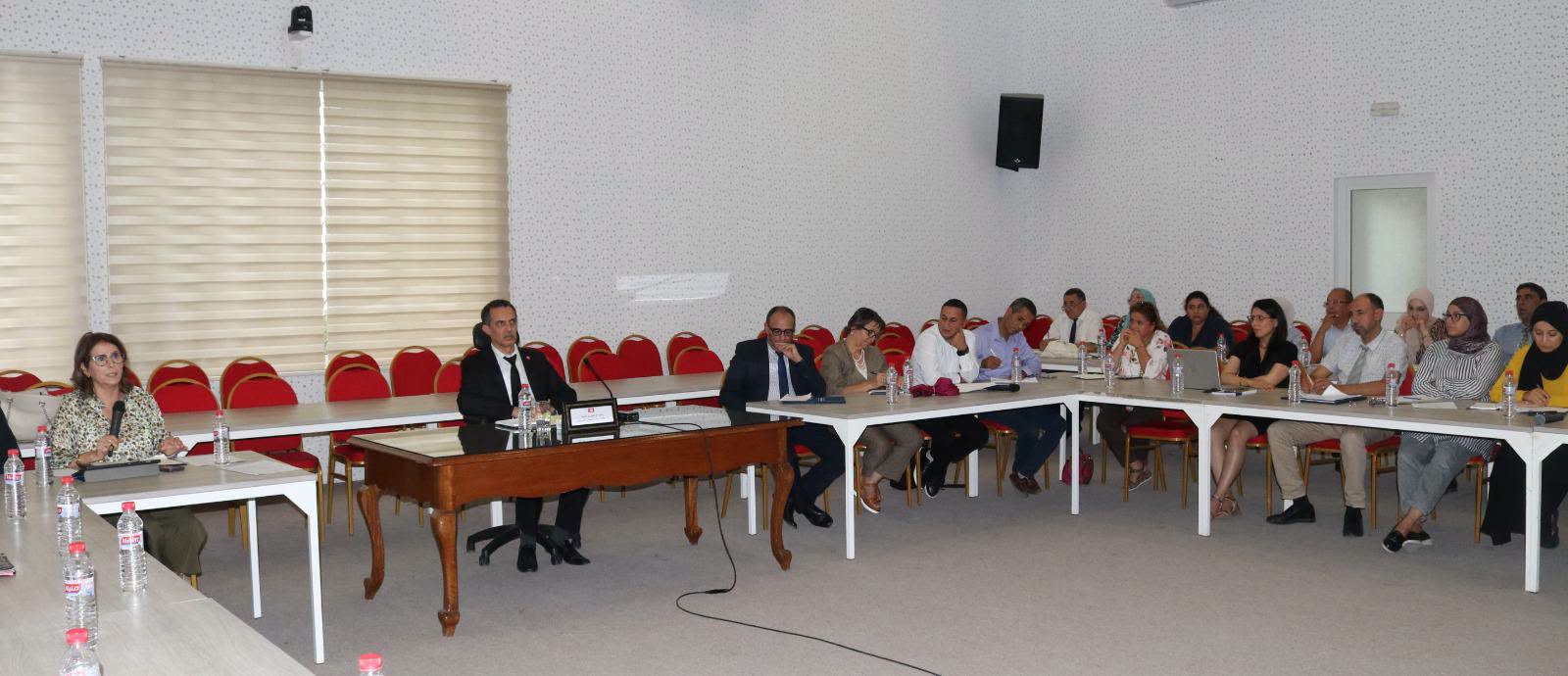 التغيرات المناخية: وزير الفلاحة يدعو إلى تثمين نتائج البحوث العلمية وتحويلها إلى حلول وتطبيقات عملية