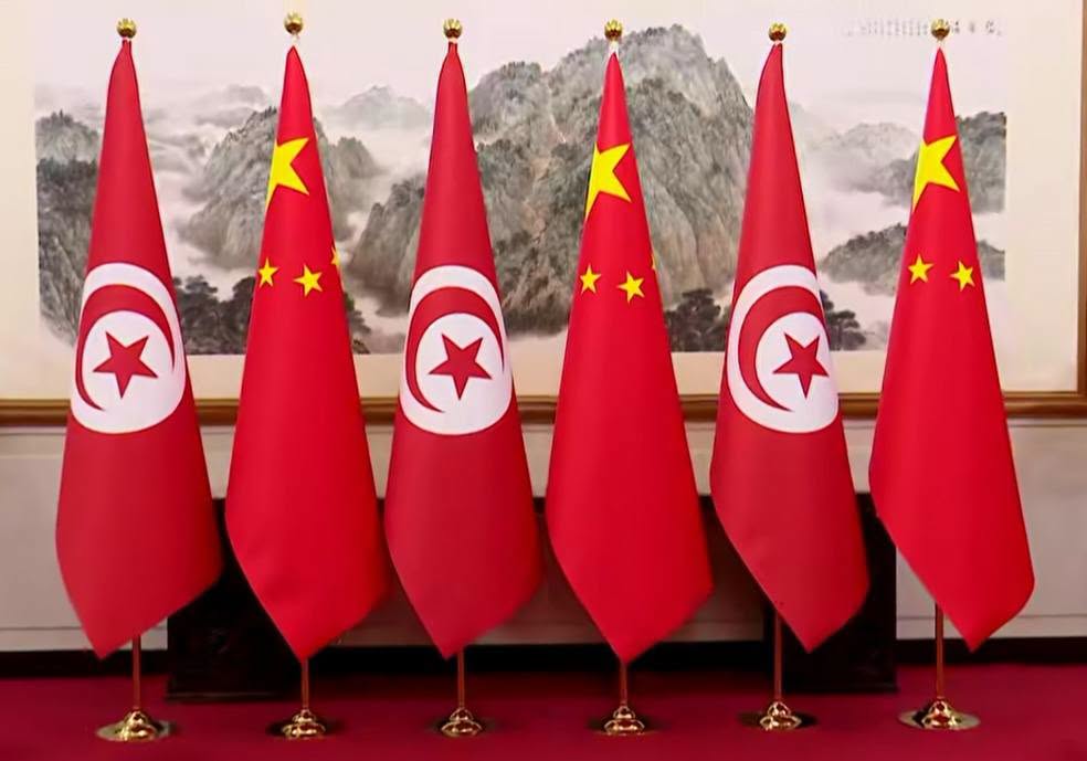 وزير الإقتصاد والتخطيط يمثل تونس في العيد الوطني لجمهورية الصين الشعبية