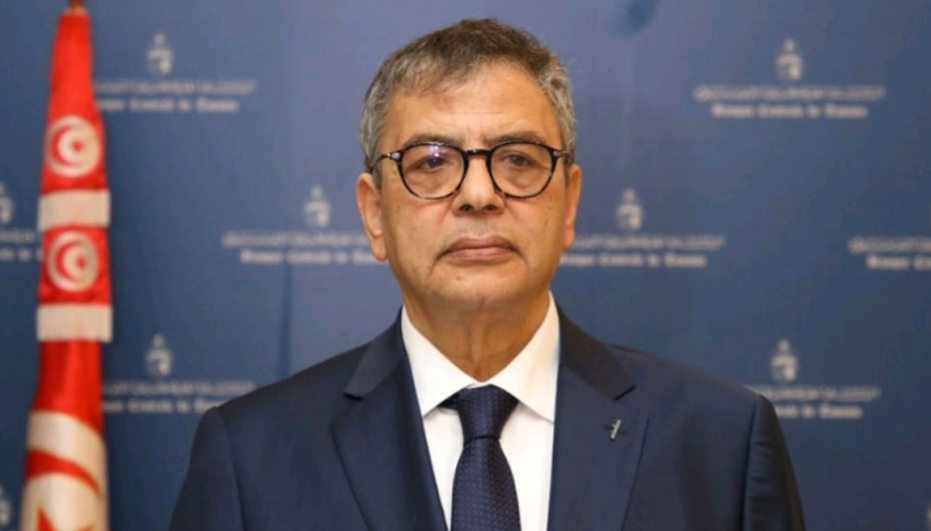 محافظ البنك المركزي يدعو إلى الانتقال من منطق الصمود إلى خلق الثروة وتسريع إنجاز المشاريع