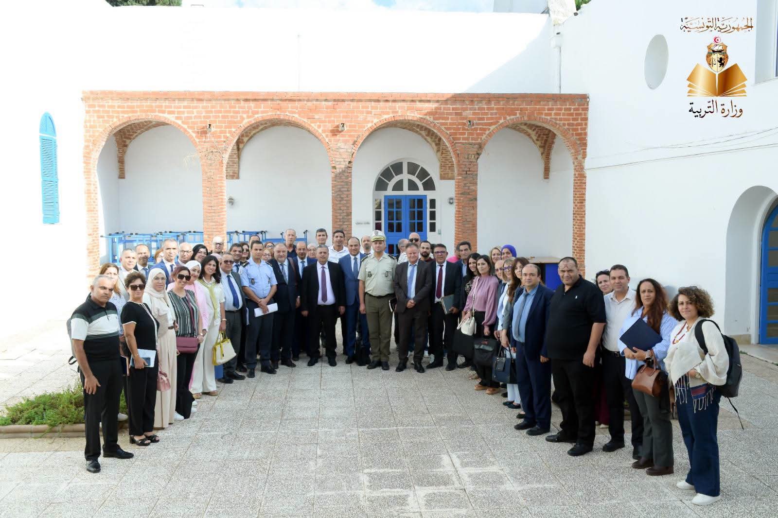 وزير التربية يشرف على  الورشة الوطنية لمجابهة الظواهر المستجدّة والسلوكيات المحفوفة بالمخاطر في الوسط المدرسي