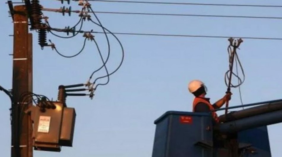 القيروان: الموافقة على أكثر من 450 ترخيصا استثنائيا للربط بشبكات الماء والكهرباء