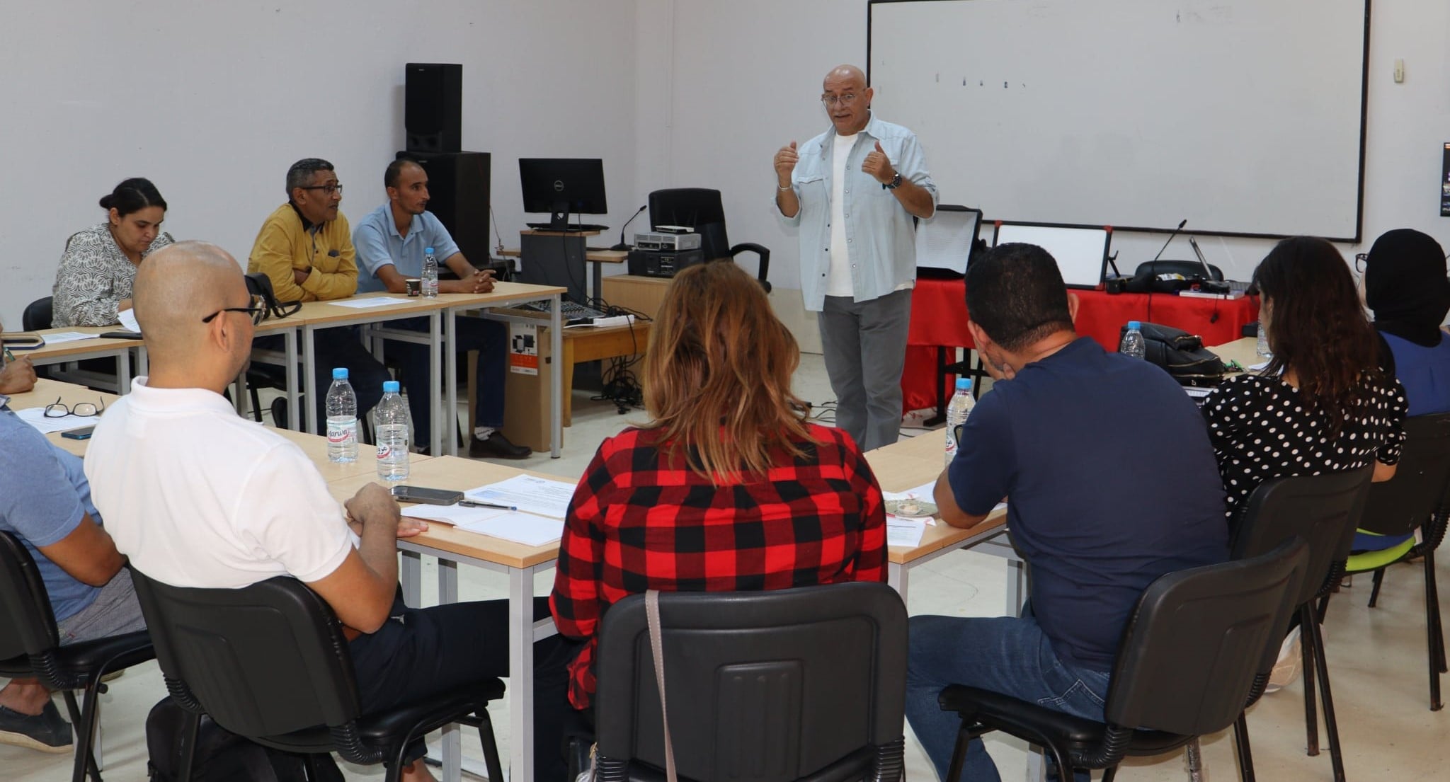 اختتام الدورة التدريبية حول الإخراج الرقمي بمؤسسة الإذاعة التونسية