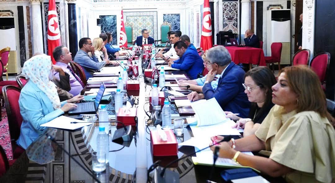 الاستعدادات لانطلاق الدورة النيابية العادية 2026-2027 أبرز محاور اجتماع مكتب البرلمان