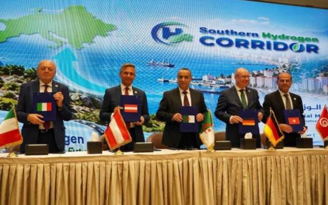 تونس توقع إلى جانب الجزائر وإيطاليا والنمسا وألمانيا "إعلان الجزائر الوزاري" بشأن الممر الجنوبي للهيدروجين