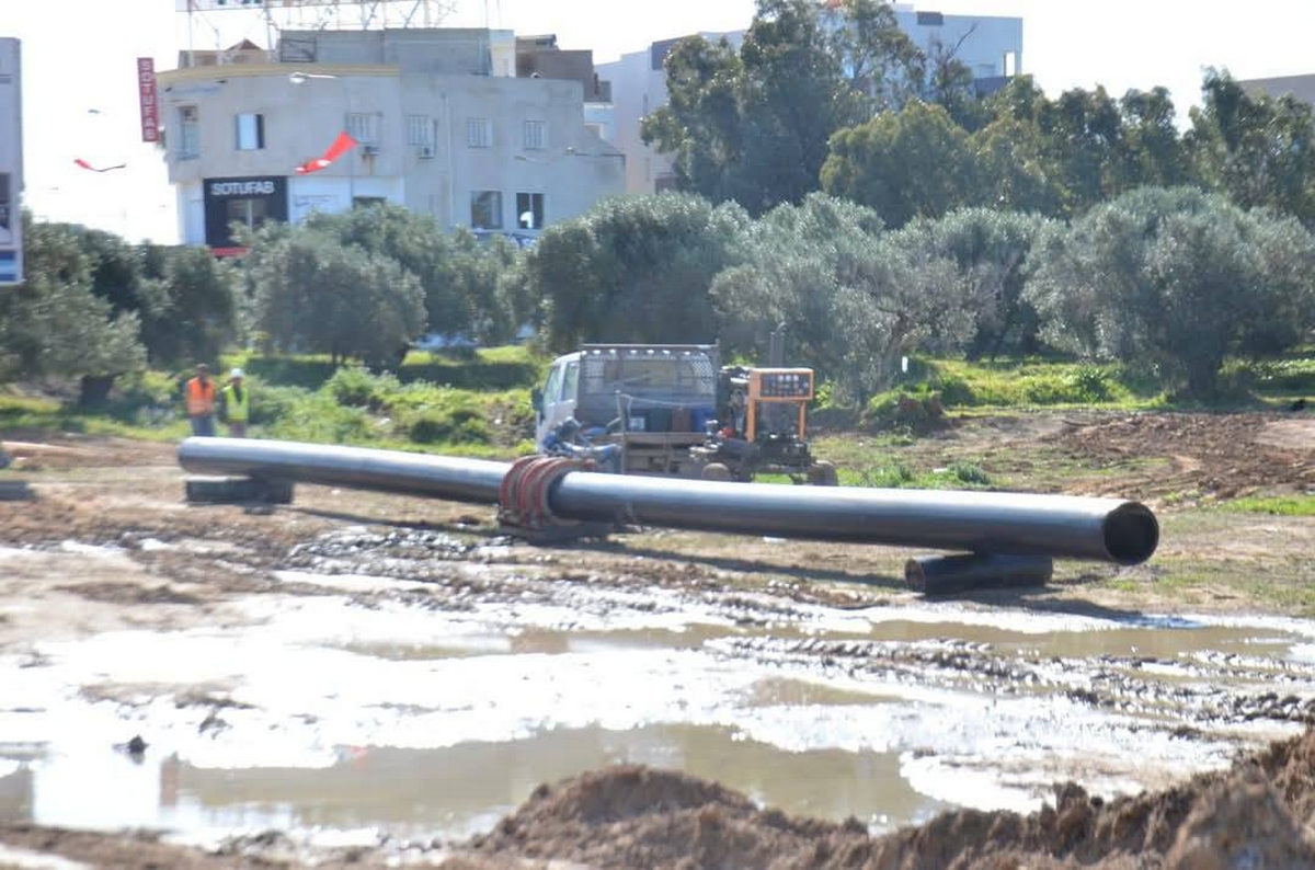 سوسة : مشروع ربط منطقة شط مريم بشبكة التطهير يشهد عديد الاشكاليات ودعوات بفرض جدول زمني مُلزم لإنهاء أشغال الربط