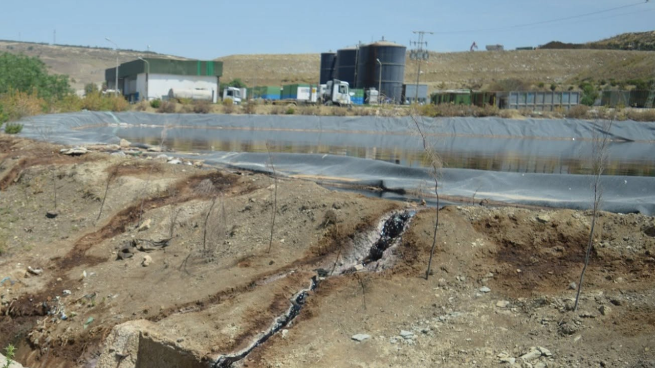 وزارة البيئة: تعطيل إنجاز الحوض الثالث بمصب الرحمة سيفاقم الوضعية البيئية
