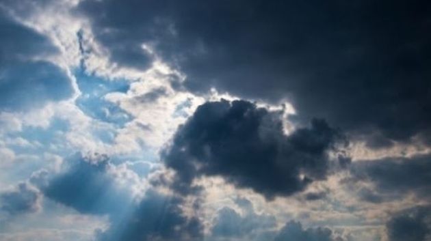 طقس مغيم جزئيا وحرارة في استقرار نسبي الاثنين