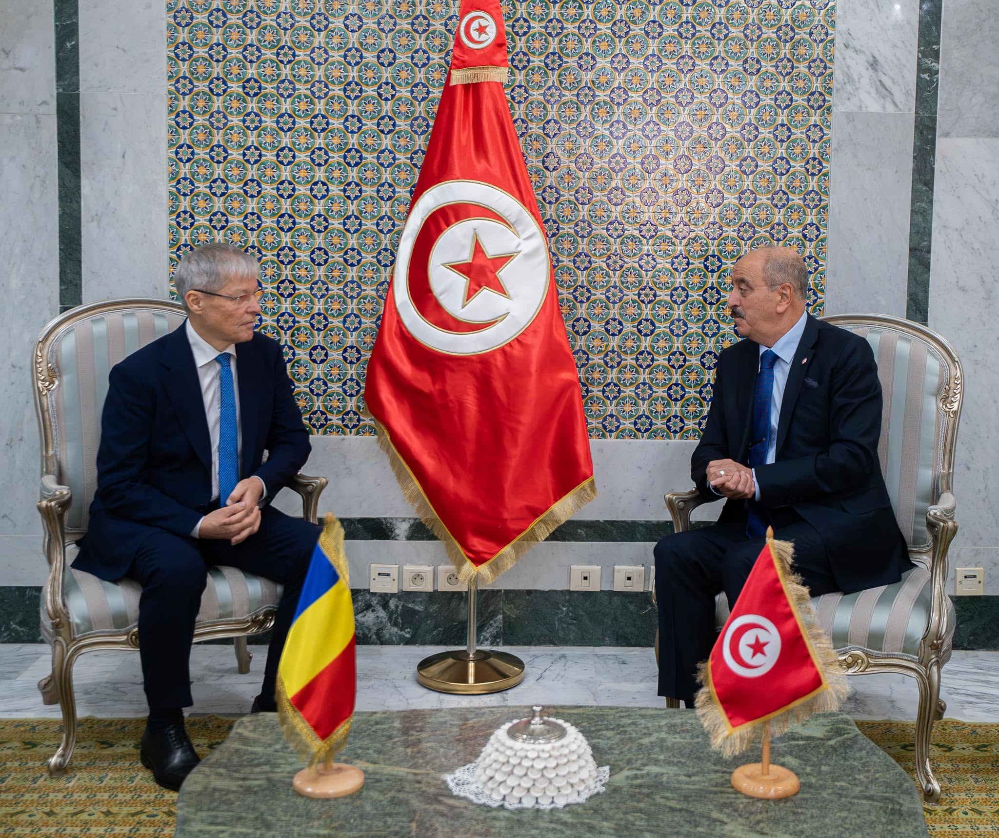 وزير الخارجية يلتقي مرشّح رومانيا لمنصب الأمين العام للمنظمة الدولية للفرنكوفونية