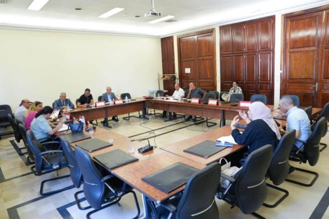 لجنة الصحة بالبرلمان تعقد جلسة لتدارس فصول مقترح القانون المتعلق بتنظيم احداث محاضن ورياض الاطفال