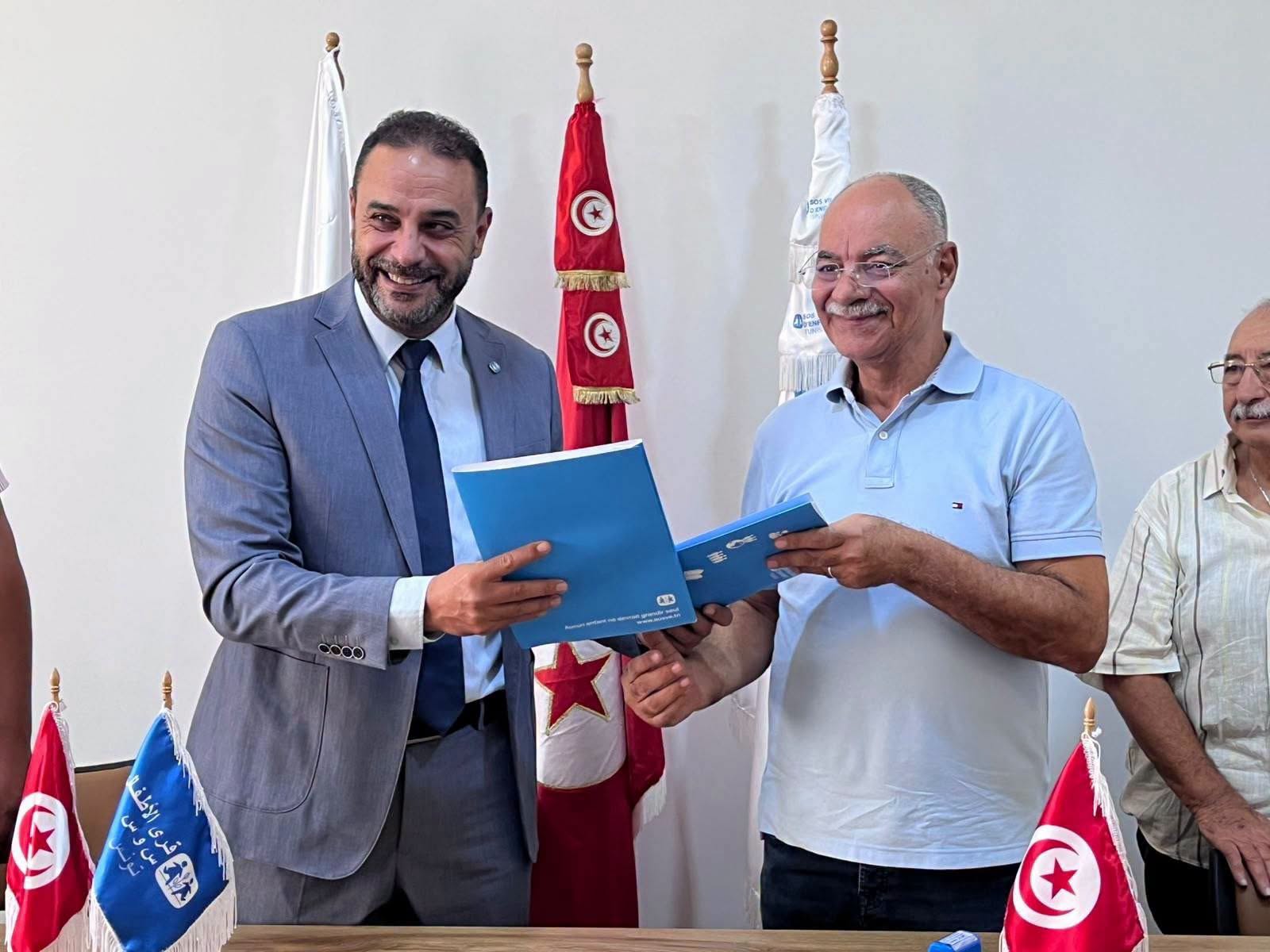 قرى الأطفال "س و س" بالمحرص توقع اتفاقية تعاون مع جمعية الرفيق بصفاقس لمواصلة الشراكة في رعاية الطفولة الفاقدة للسند