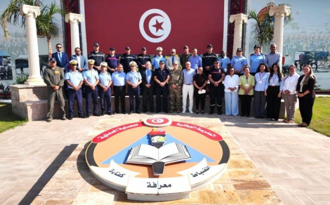 ممثلون عن ديوان الحماية المدنية ومدربو غابات أمريكيون يشاركون في ورشة عمل حول تعزيز الاستجابة للكوارث