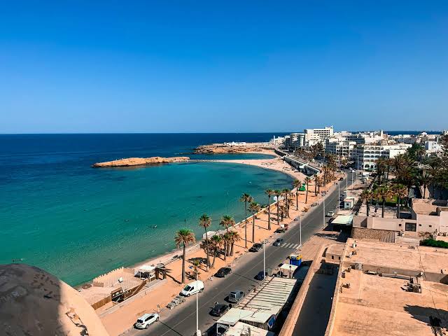 المنستير: إطلاق منصة رقمية ذكية لدعم وكالات الأسفار وتسهيل الحجوزات مطلع العام المقبل