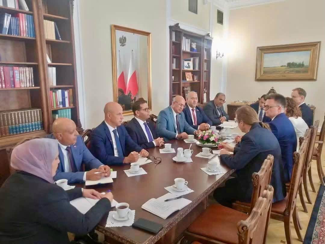 مجموعة الصداقة البرلمانية تونس–بولونيا في زيارة عمل لجمهورية بولونيا لتعزيز علاقات الصداقة والتعاون بين البلدين