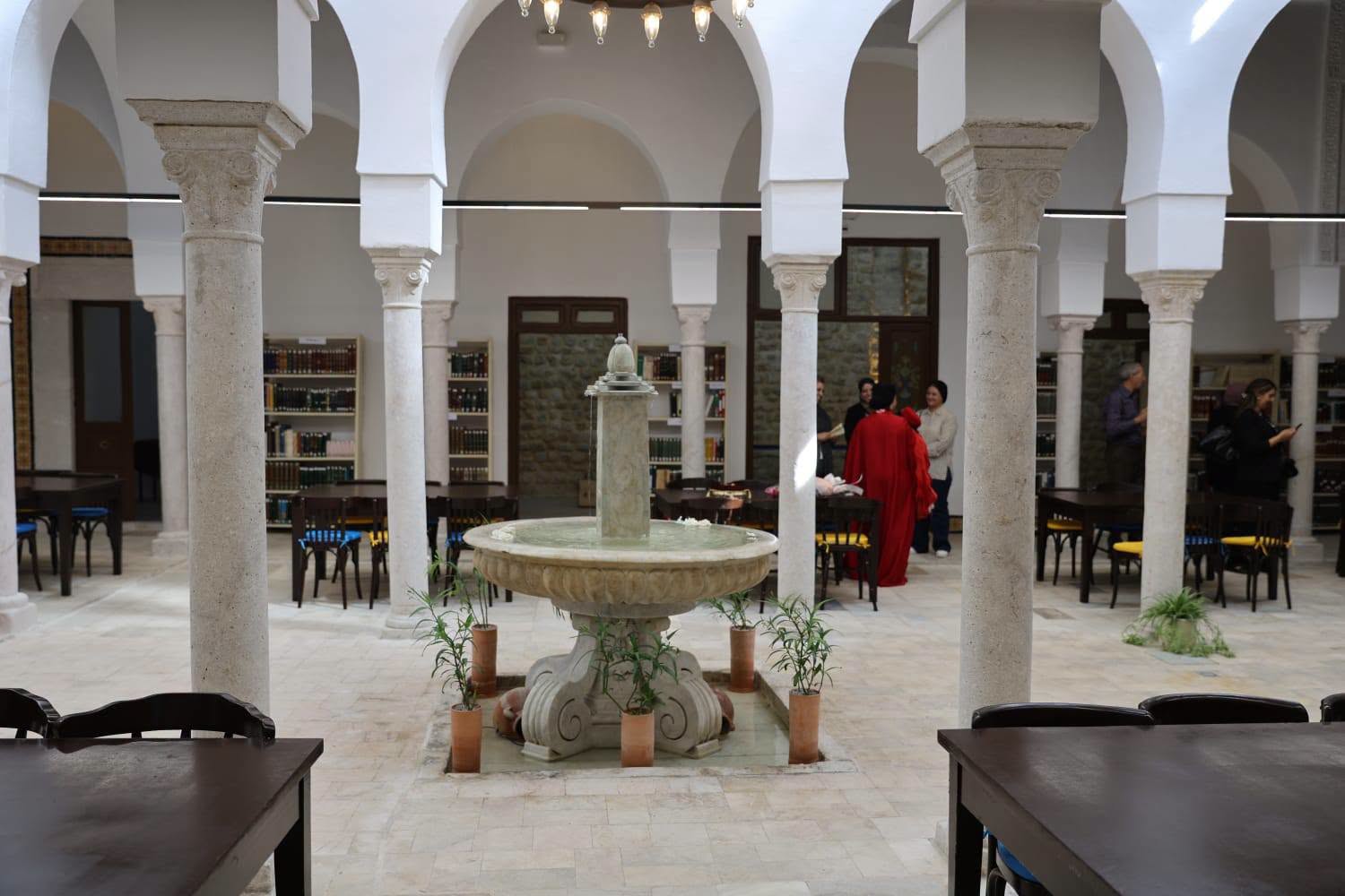 إعادة فتح مكتبة الديوان بالمدينة العتيقة بعد أشغال صيانة وترميم
