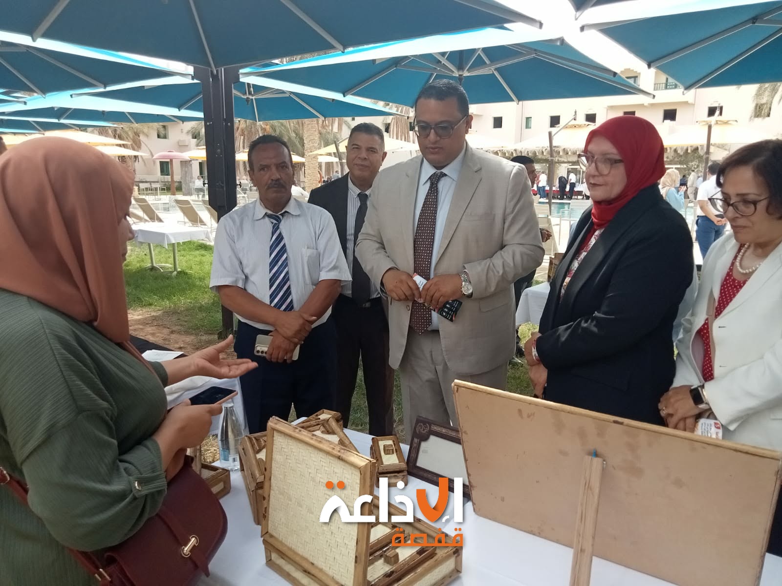 قبلي : تواصل فعاليات الأيام الجهوية للاستثمار المستدام ودعم الاندماج المالي بمدينة دوز