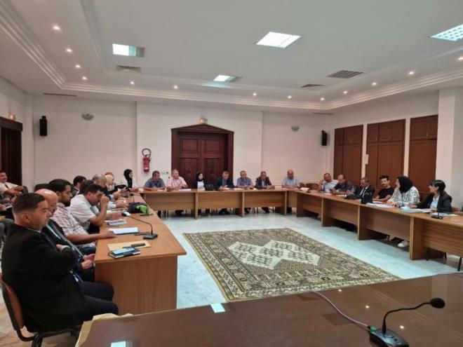 القيروان: ضبط برنامج زمني لاستكمال 99 مشروعا بلديا بكلفة تناهز 53.5 مليون دينار