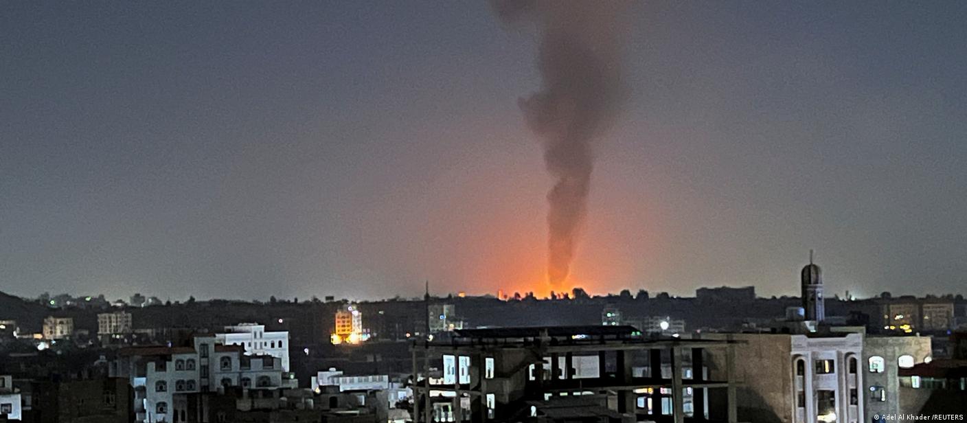 الحوثيون: تعرض مناطق في اليمن خاضعة لسيطرة الجماعة لـ104 غارات جوية خلال 24 ساعة