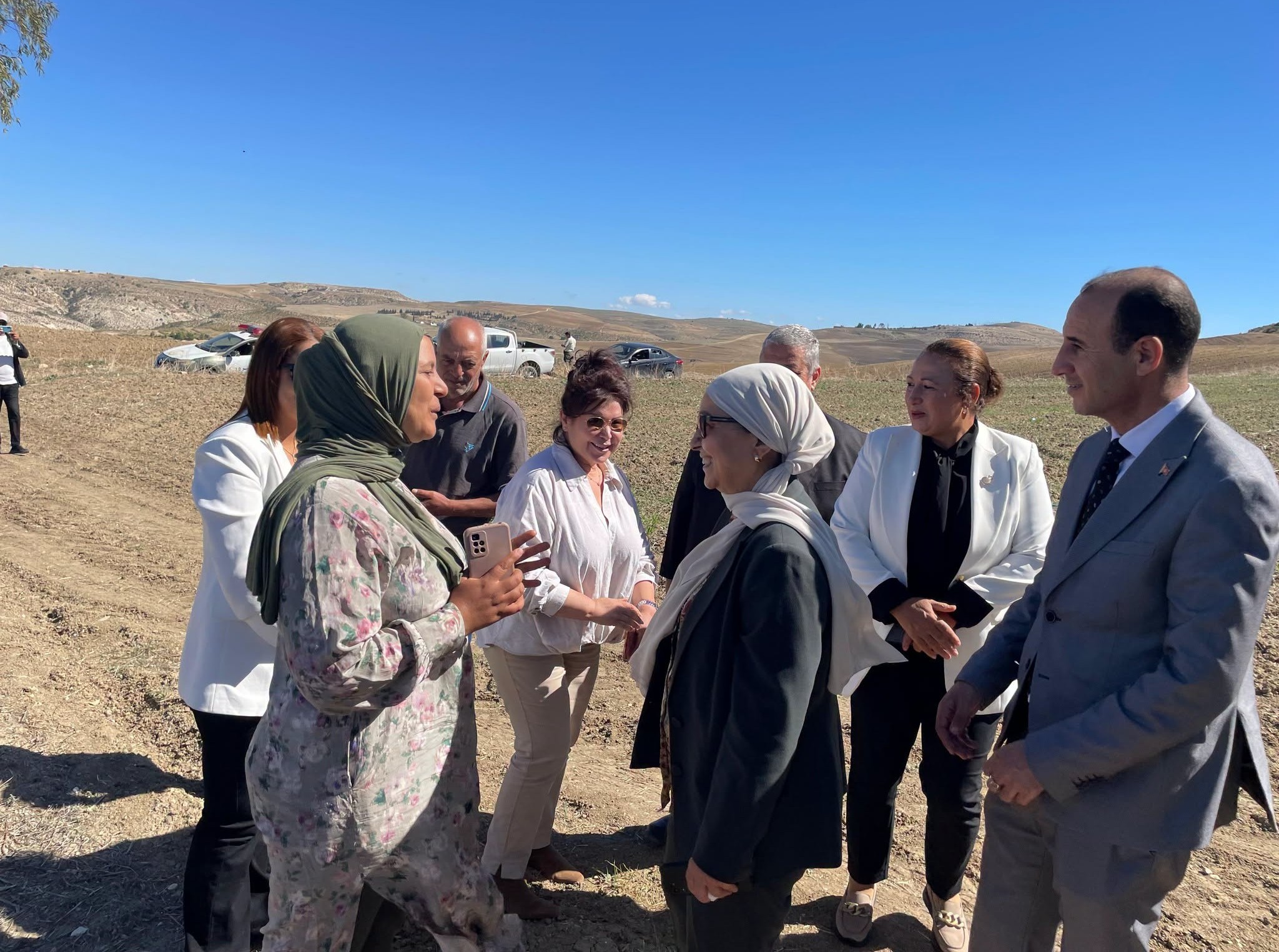   قعفور من ولاية سليانة  : وزيرة الأسرة والمرأة والطفولة وكبار السن  تطلع على مكوّنات مشروع فلاحي مندمج لمنتفعة بالبرنامج الوطني لريادة الأعمال النسائية والاستثمار"رائدات