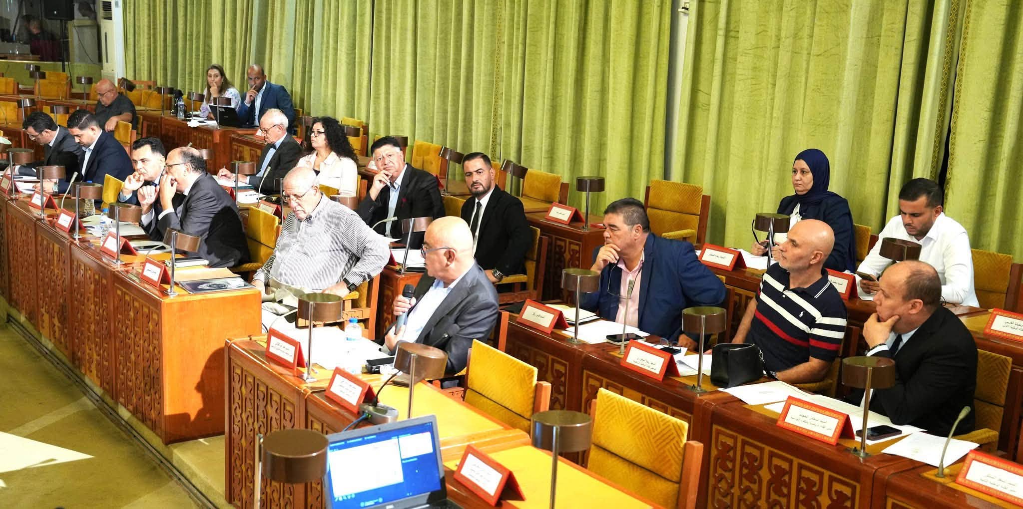 في يوم دراسي بالبرلمان: جلسة استماع حول مقترح قانون الهياكل الرياضية