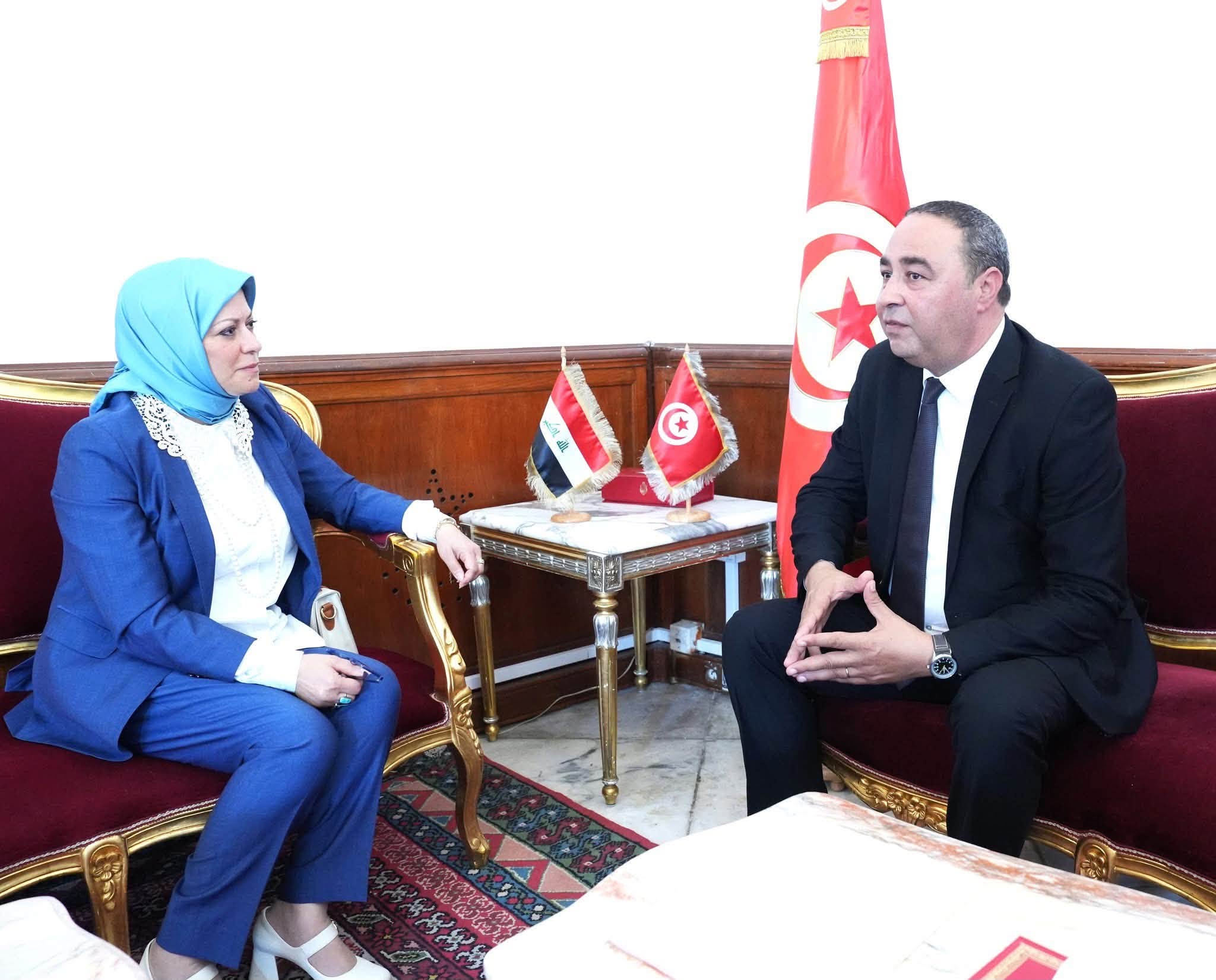  مساعد رئيس مجلس نواب الشعب يلتقي القائمة بالأعمال بالنيابة بسفارة جمهورية العراق لدى تونس
