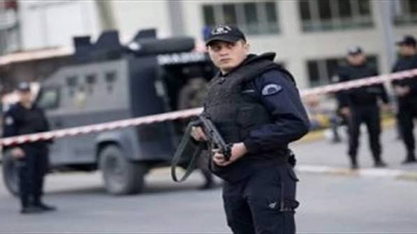 فرنسا تنشر قوات عسكرية لتعزيز الشرطة في تأهب لاحتجاجات السبت