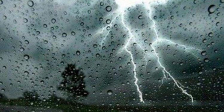 Météo : l’ONSR appelle à la vigilance sur les routes face aux pluies orageuses et aux vents forts