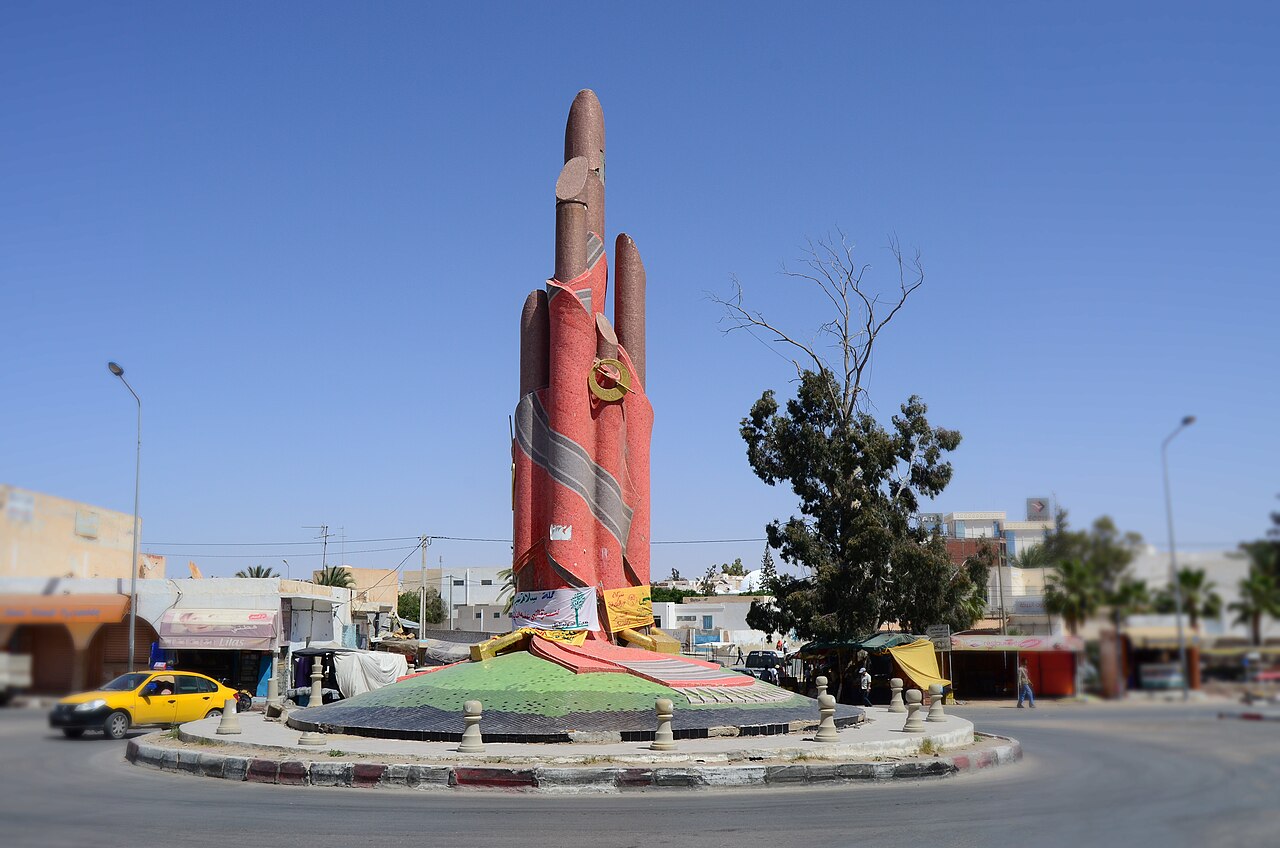 ديوان تنمية الجنوب يصدر دليلا لمرافقة باعثي المشاريع بولاية مدنين