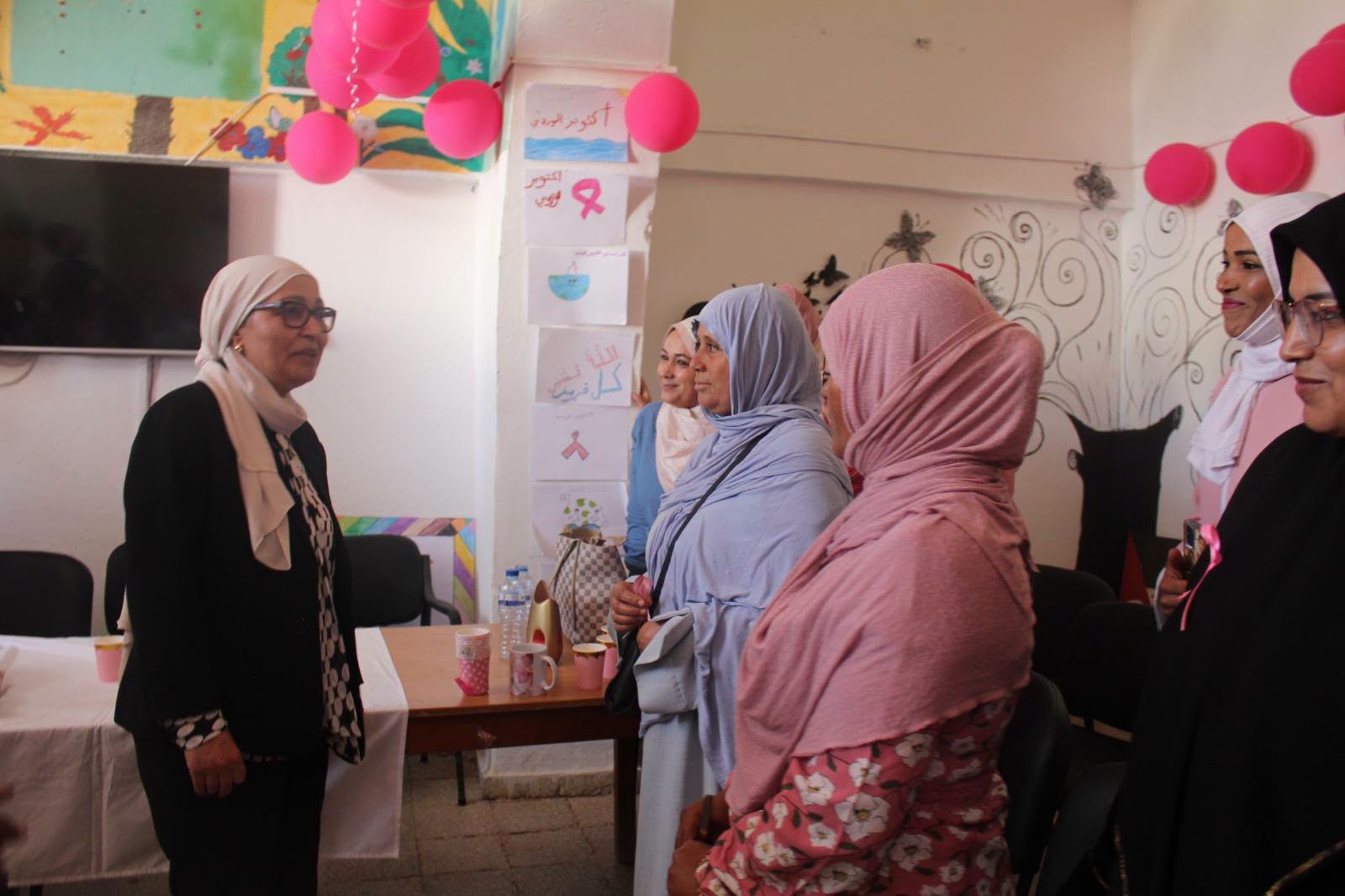 وزيرة الأسرة تعطي إشارة انطلاق إنجاز مركب الطفولة بالطابعي ببن قردان بمدنين