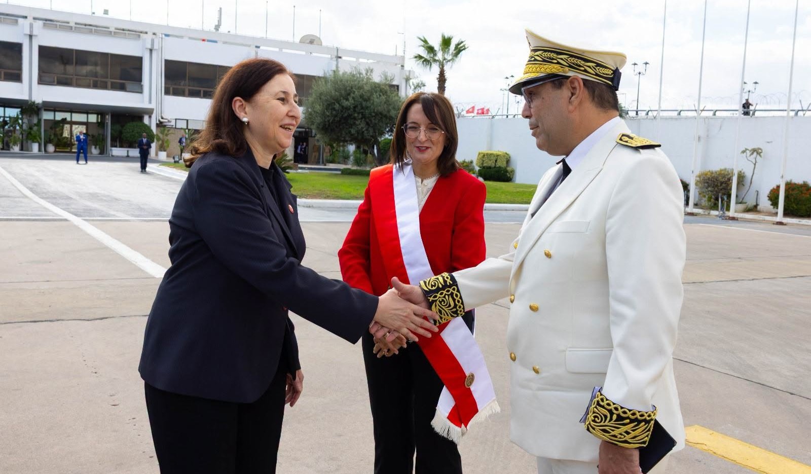 رئيسة الحكومة تؤدي زيارة رسمية إلى روسيا الاتحادية للمشاركة في أشغال القمة الروسية الإفريقية الثالثة