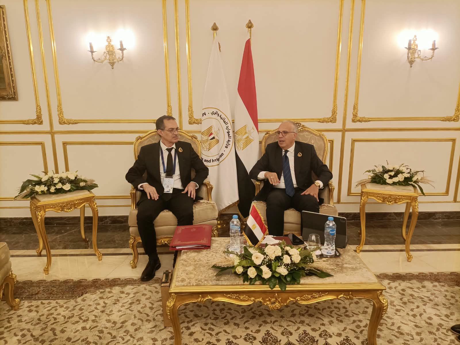 وزير الفلاحة والموارد المائية والصيد البحري يؤكد أهمية تعزيز التعاون التونسي المصري لدعم الأمن المائي وتنمية القطاع الفلاحي