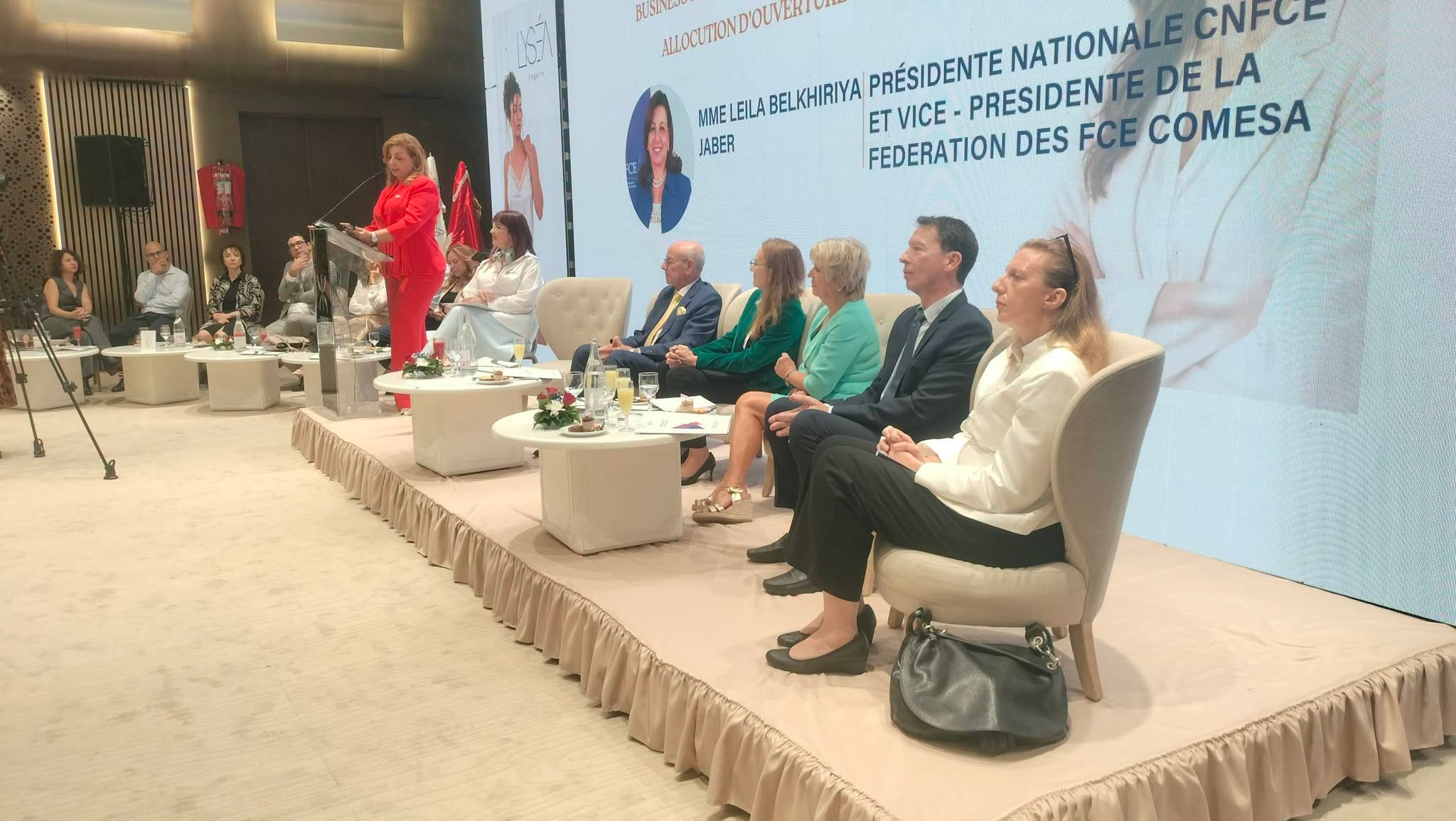 منتدى النساء صاحبات المؤسسات بصفاقس يوصي بتعزيز الاستخدام الآمن للذكاء الاصطناعي وتقليص الفجوة بين الجنسين